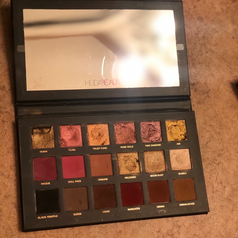 Huda remastered - Picture 2 of 3